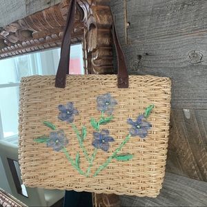 Woven Embroidered Straw Purse